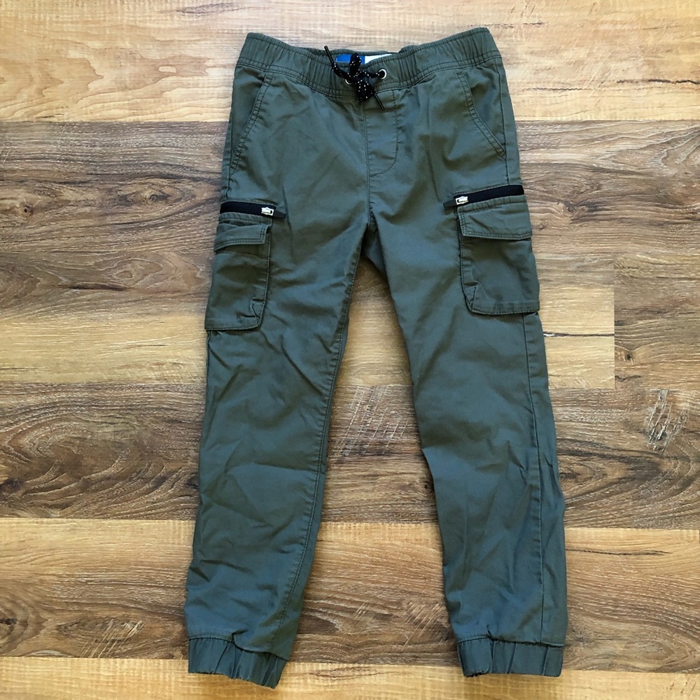 Old Navy (Boy’s) Size S (6-7) Color Green Cargo Pants